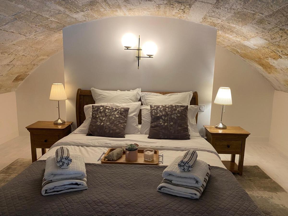 Appartement Avec Piscine Privee Dans Residence Pour 6 Personnes ユゼ エクステリア 写真