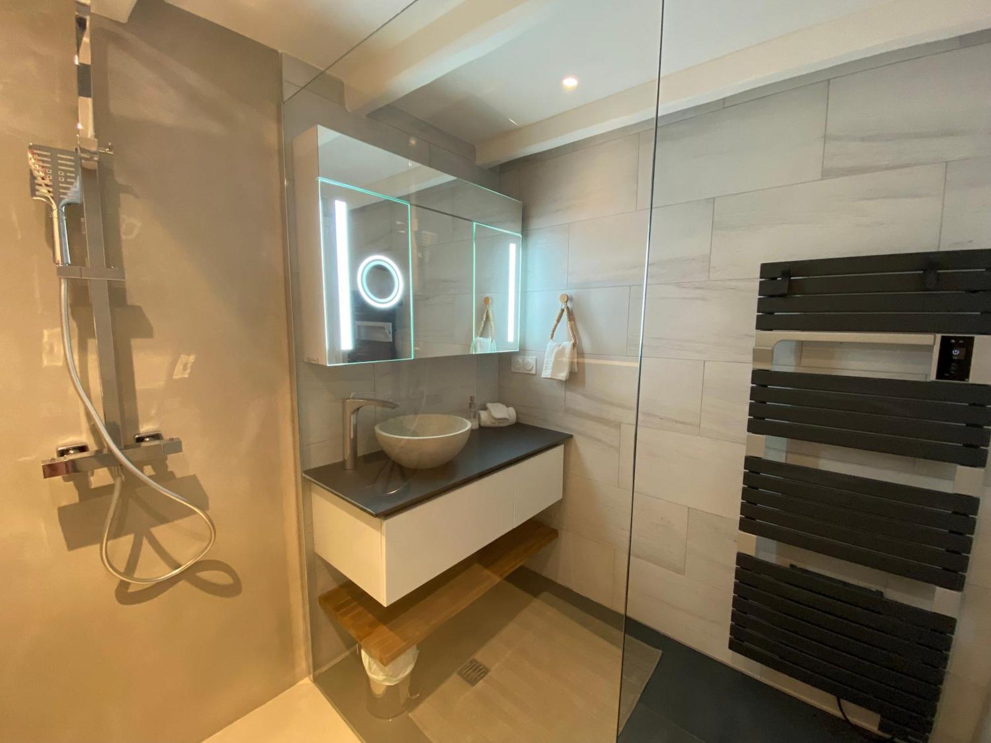 Appartement Avec Piscine Privee Dans Residence Pour 6 Personnes ユゼ エクステリア 写真