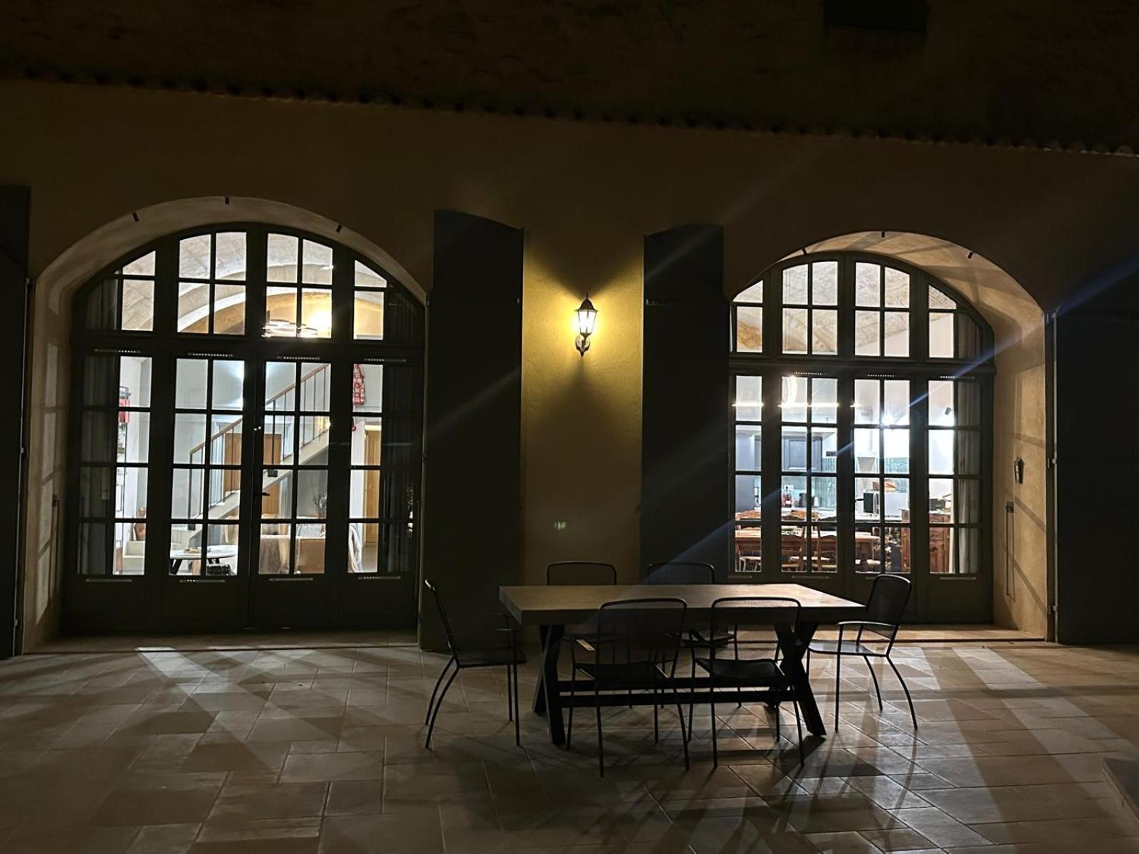 Appartement Avec Piscine Privee Dans Residence Pour 6 Personnes ユゼ エクステリア 写真